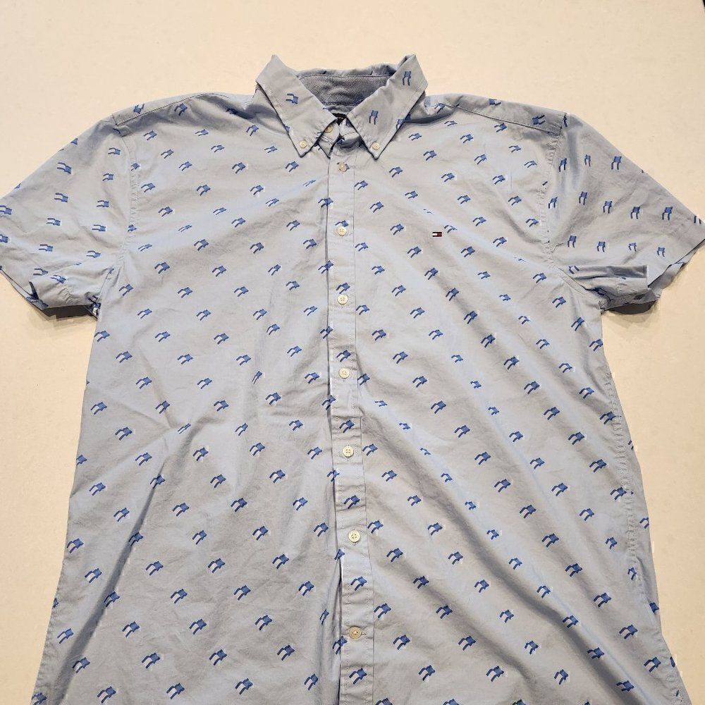 Tommy Hilfiger short sleeved button down Shirt. Size XXL
